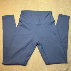 Ryderwear blue leggings.